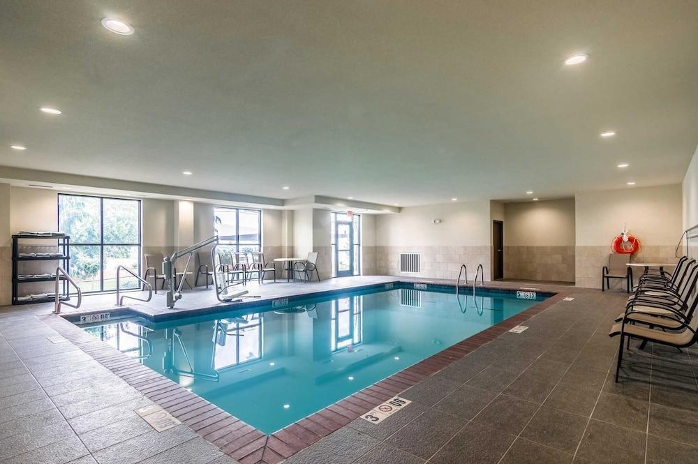 Comfort Suites Fairgrounds West Oklahoma City Bagian luar foto