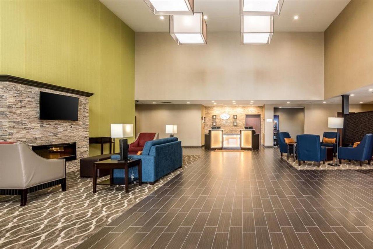 Comfort Suites Fairgrounds West Oklahoma City Bagian luar foto