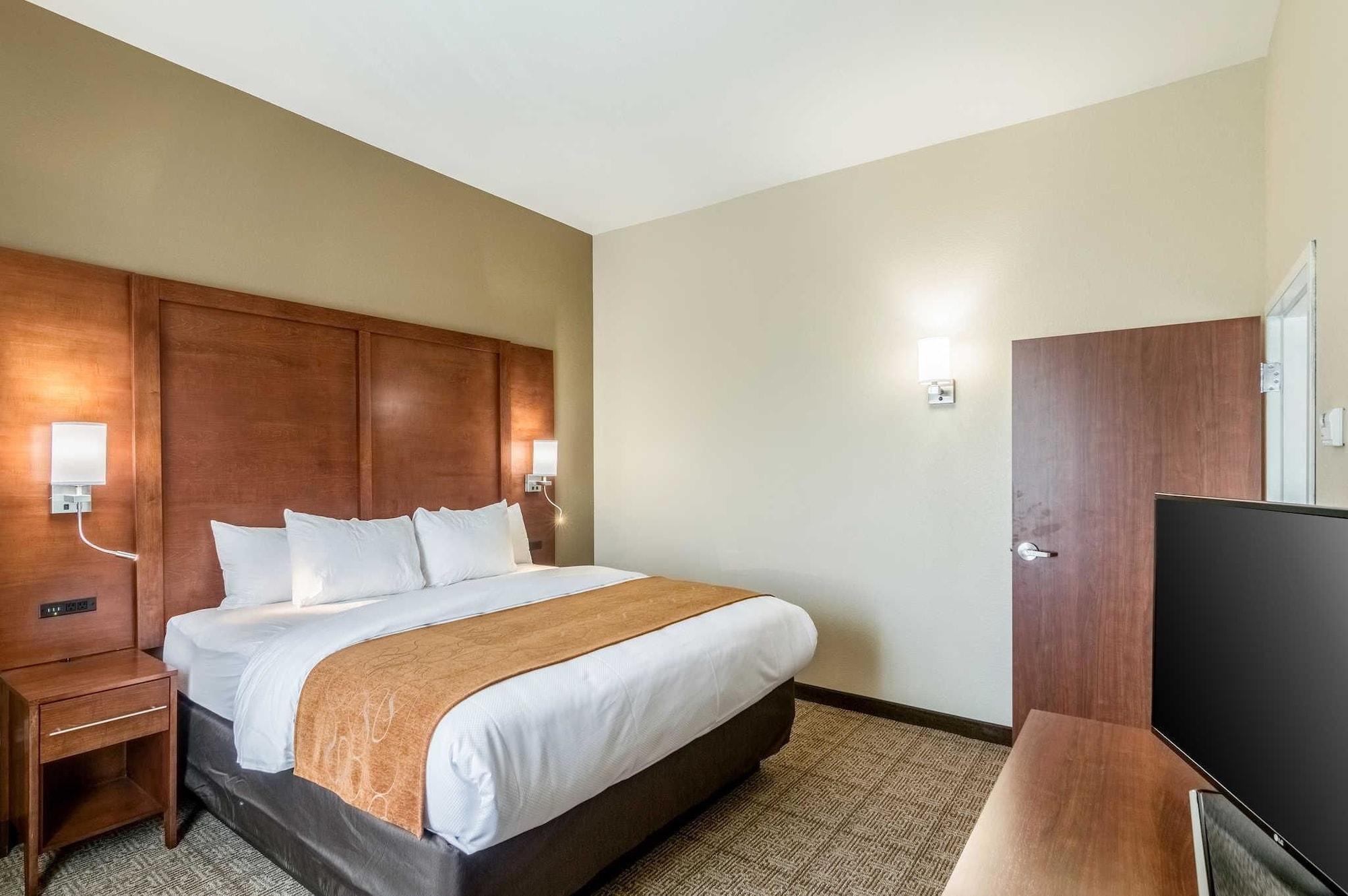Comfort Suites Fairgrounds West Oklahoma City Bagian luar foto