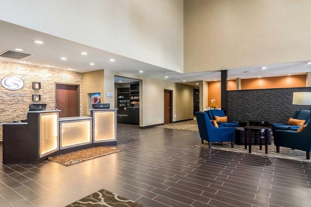 Comfort Suites Fairgrounds West Oklahoma City Bagian luar foto