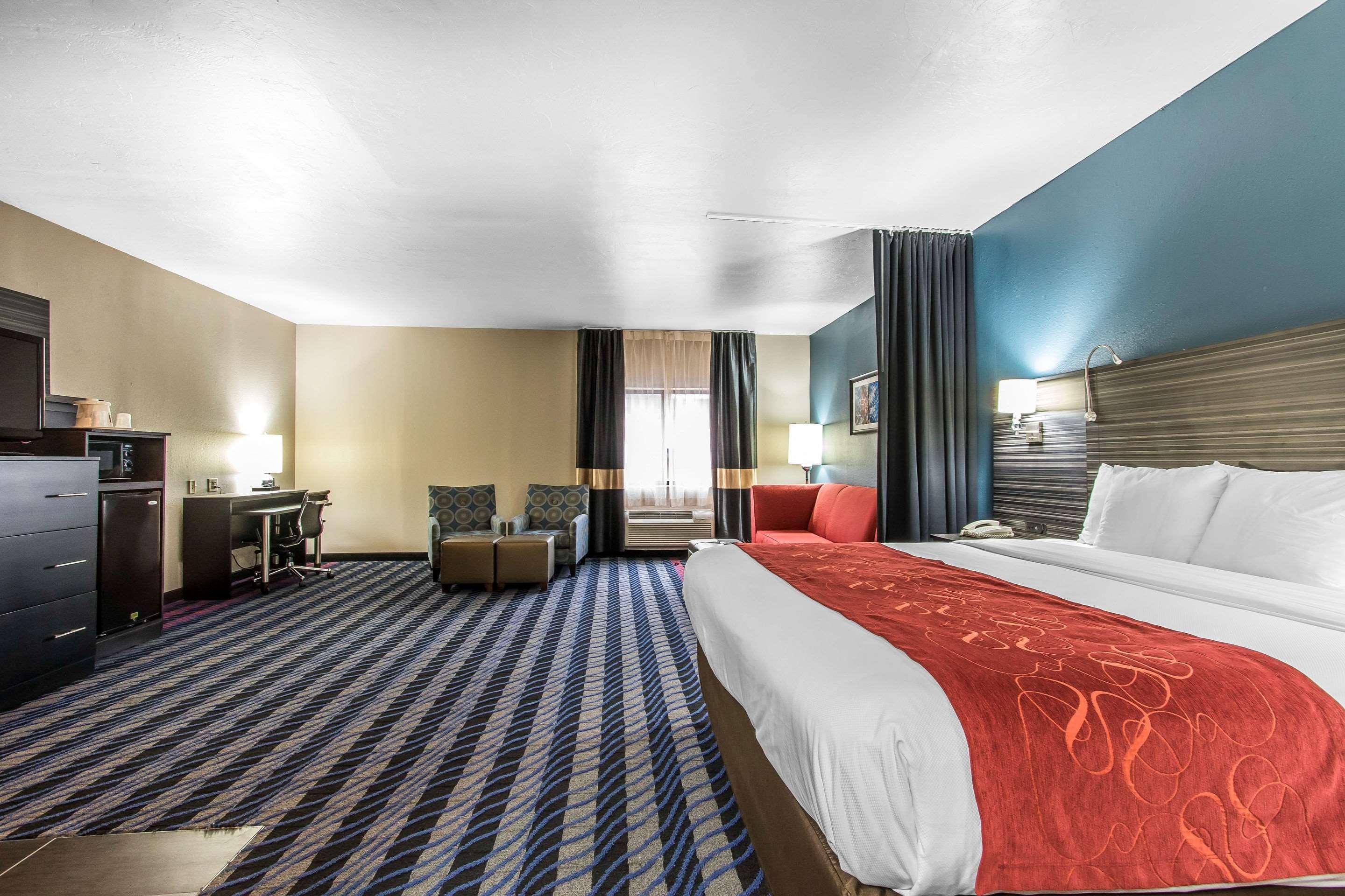 Comfort Suites Fairgrounds West Oklahoma City Bagian luar foto