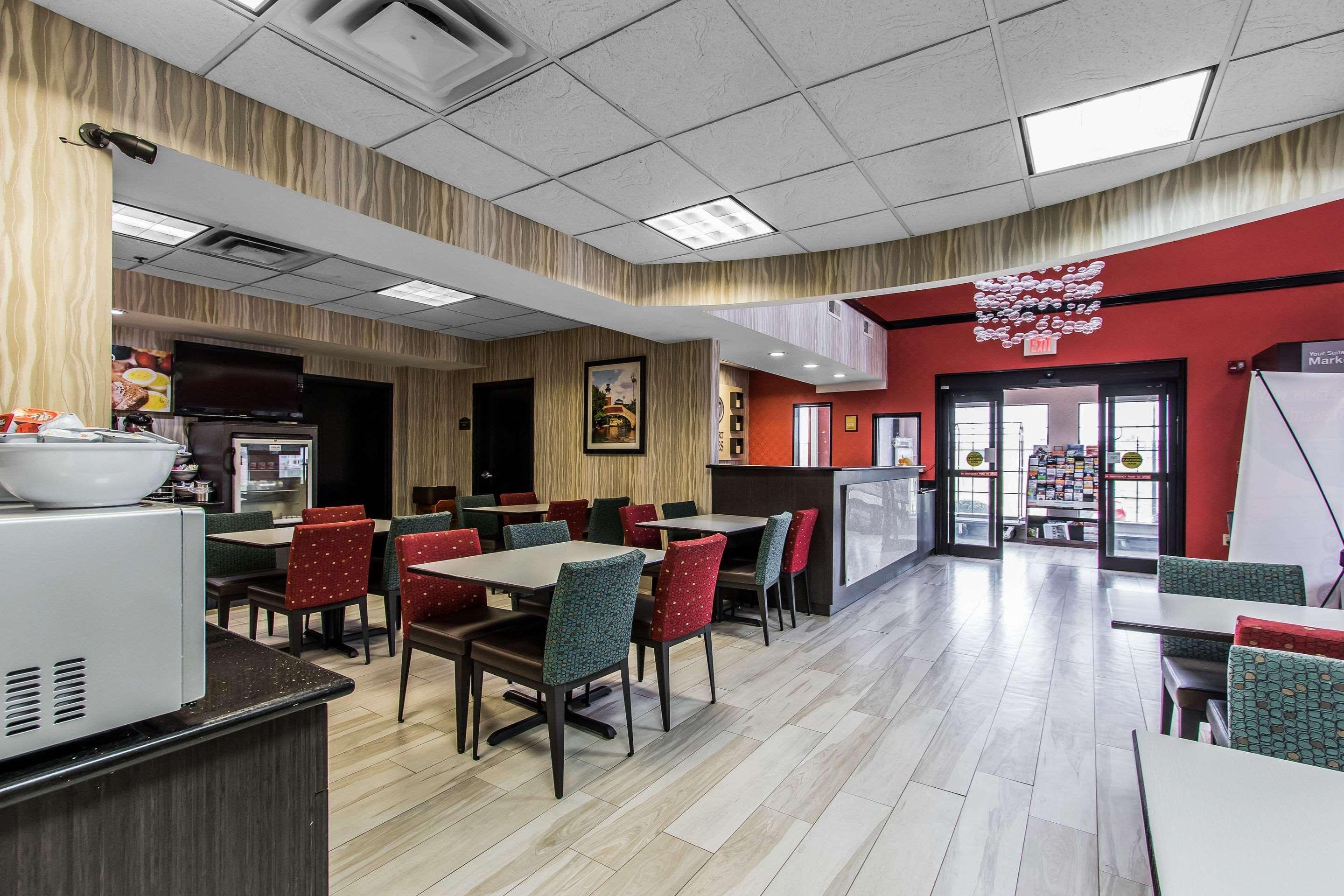 Comfort Suites Fairgrounds West Oklahoma City Bagian luar foto